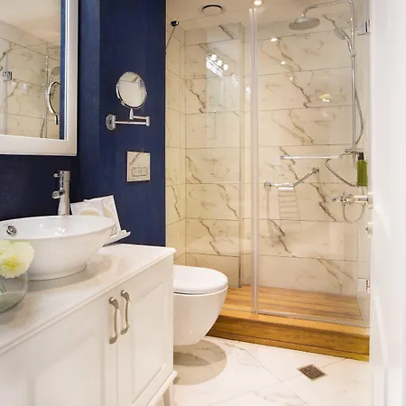 酒店 阿斯坦塔克西姆酒店 3*