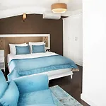 Astan Taksim Hotel
