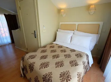 Astan Taksim Hotell 3*