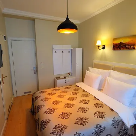 Astan Taksim Hotell